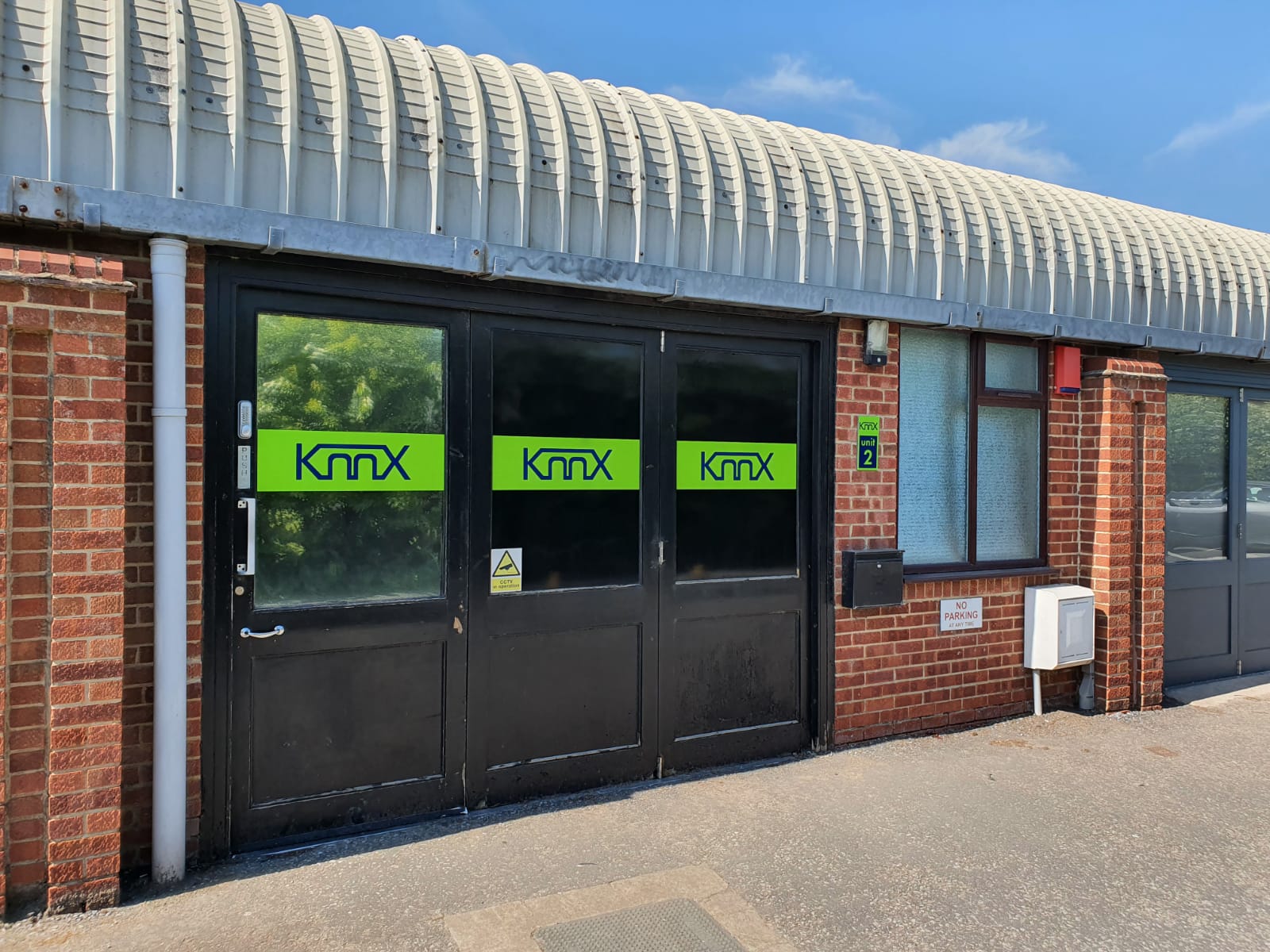 KnnX UK Office